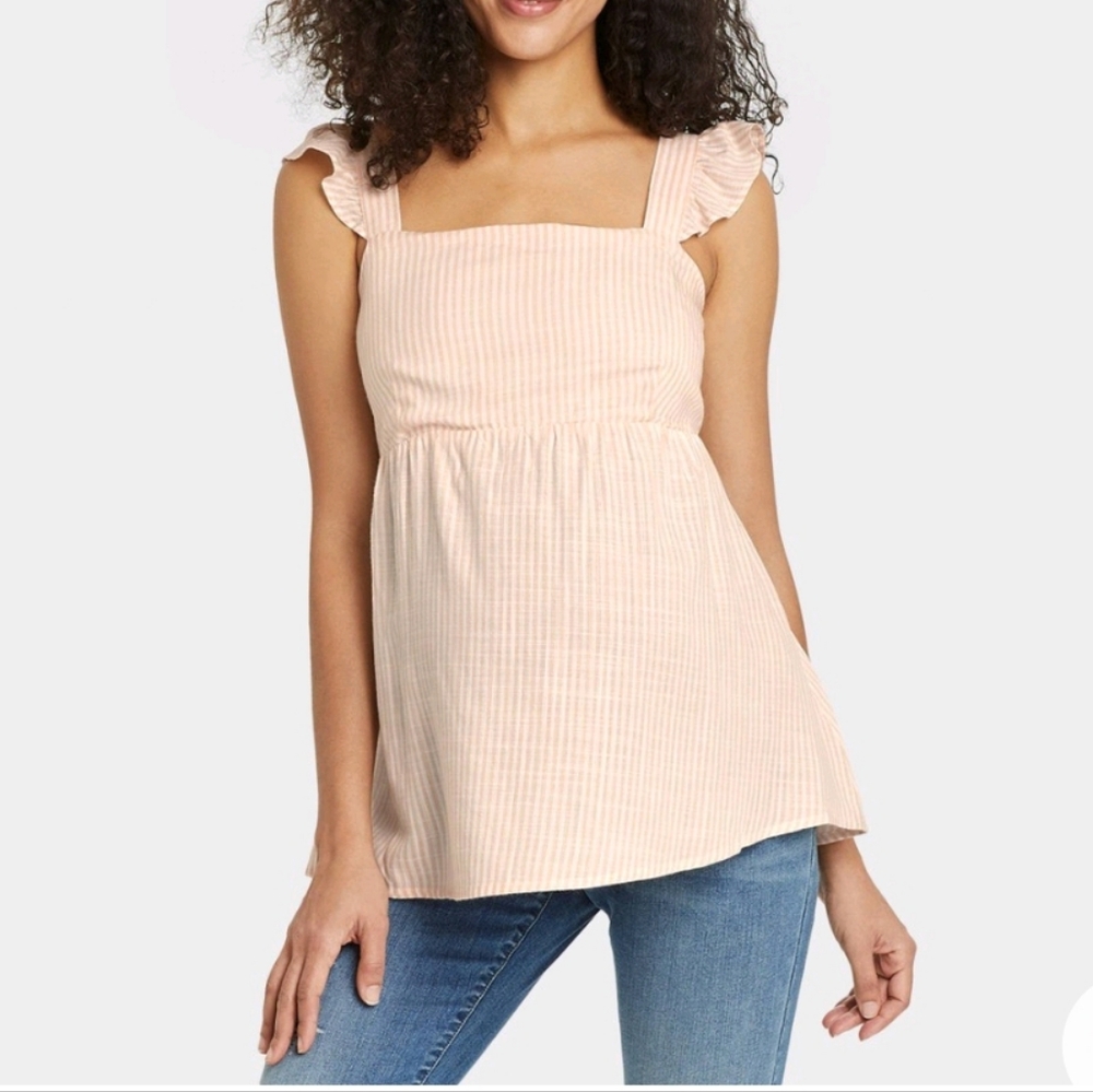 NWT Ingrid & Isabel Tie-Back Maternity Top